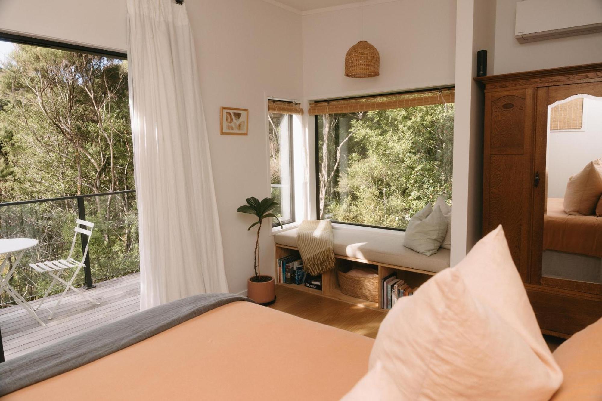 Opua Treehouse Hideaway At Rekindle Tree Houses מראה חיצוני תמונה